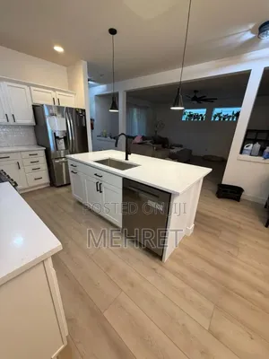 2bdrm Apartment in ቴምር, Nifas Silk-Lafto for sale