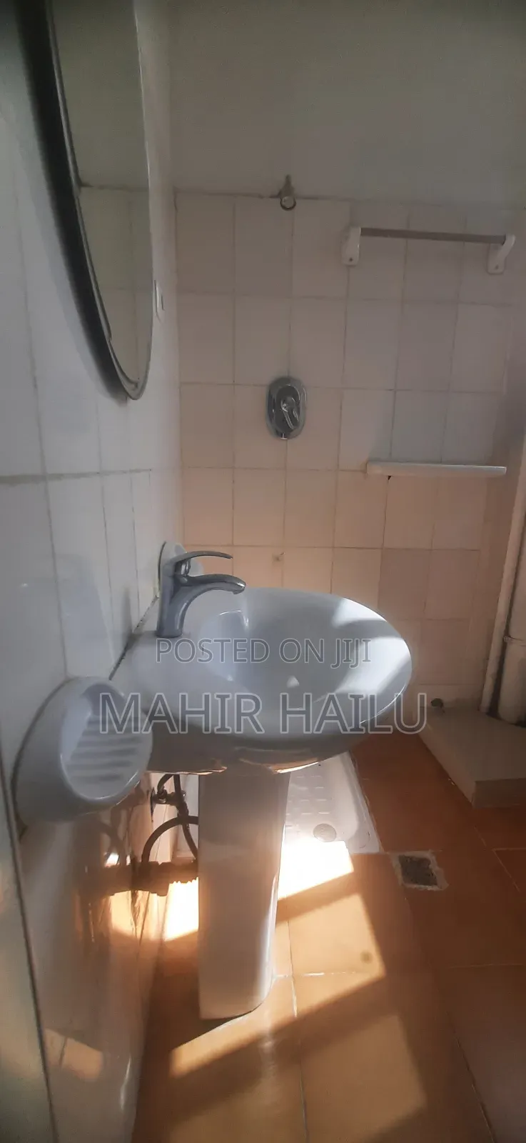 1bdrm Apartment in Real, Bole for rent