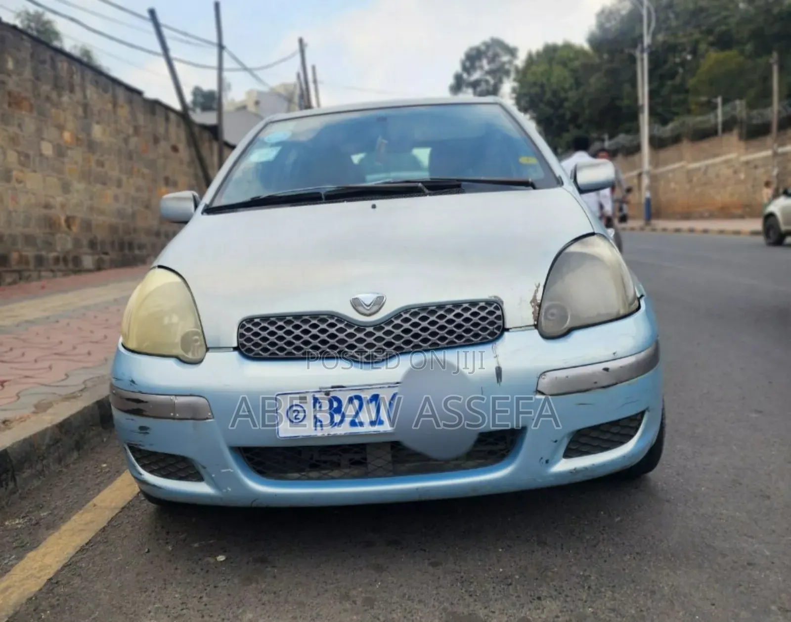 Toyota Vitz 2004 Blue