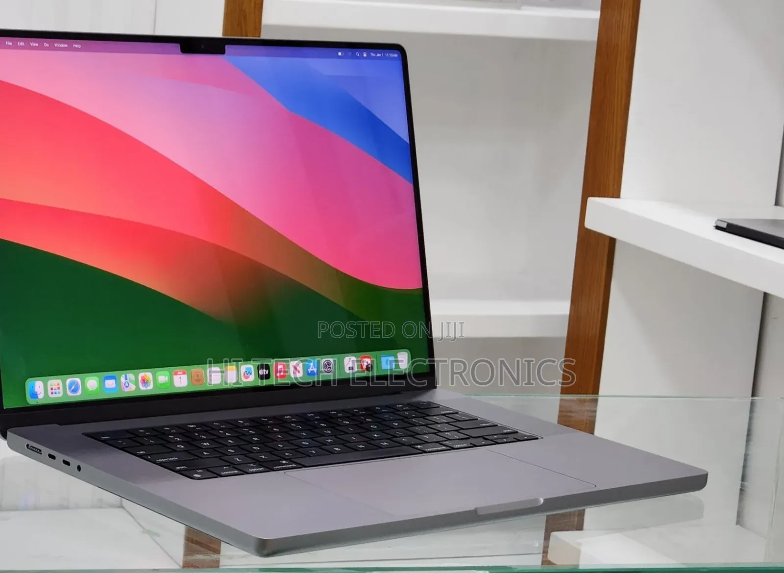 New Laptop Apple MacBook Pro M1 32GB Apple M1 Max SSD 512GB