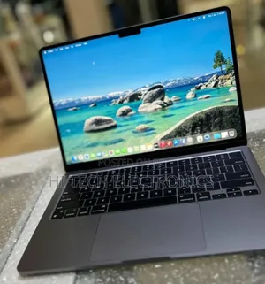 Photo - New Laptop Apple MacBook Air 2022 M2 8GB Apple M2 SSD 256GB