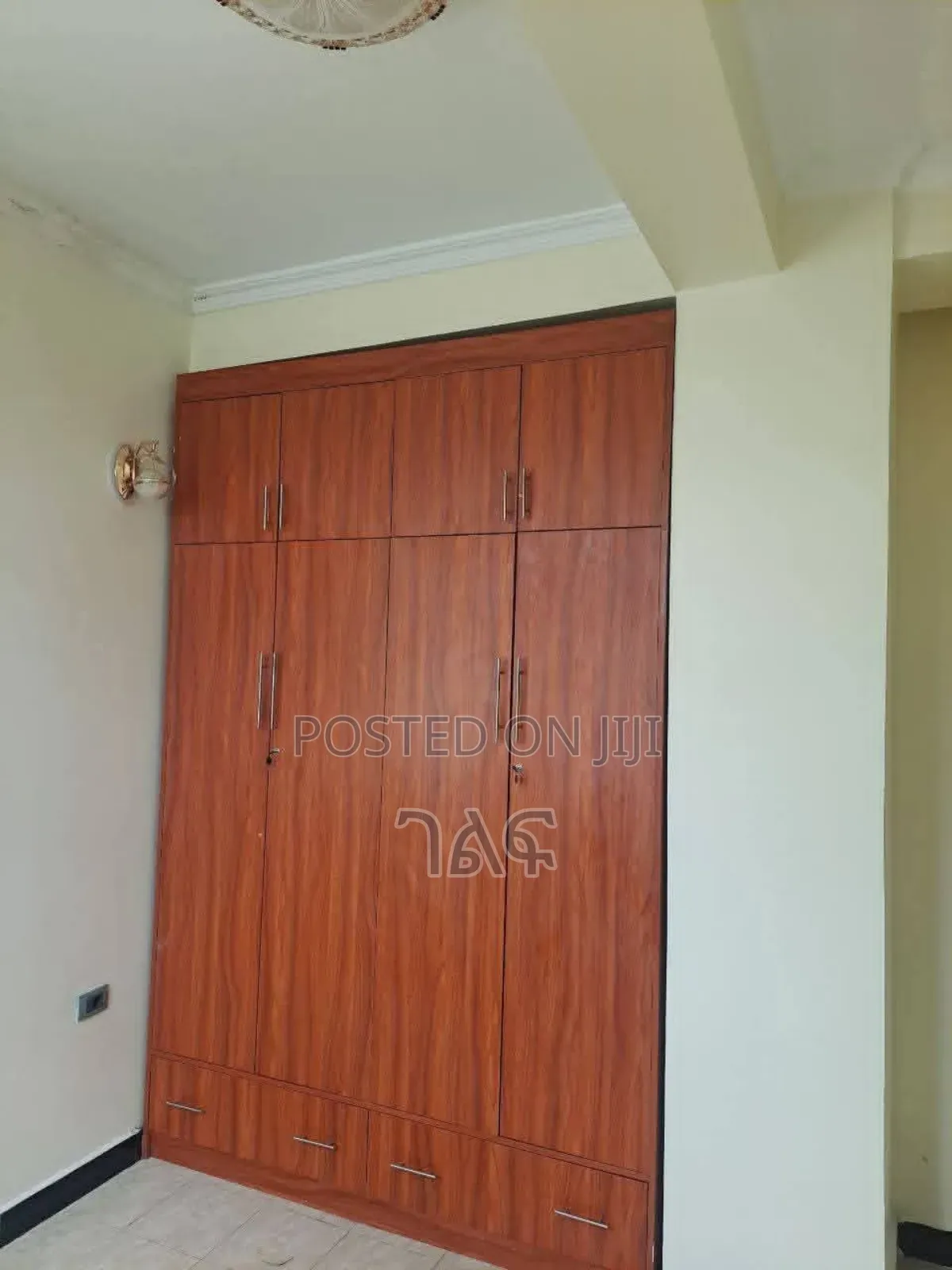 2bdrm Apartment in Cmc ፀሀይ ሪልስቴት ጀርባ, Bole for sale