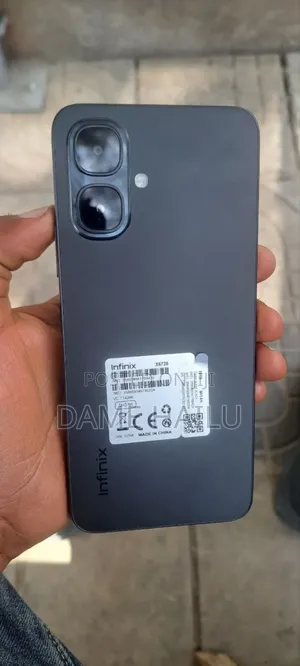 New Infinix Smart 10 64 GB Black