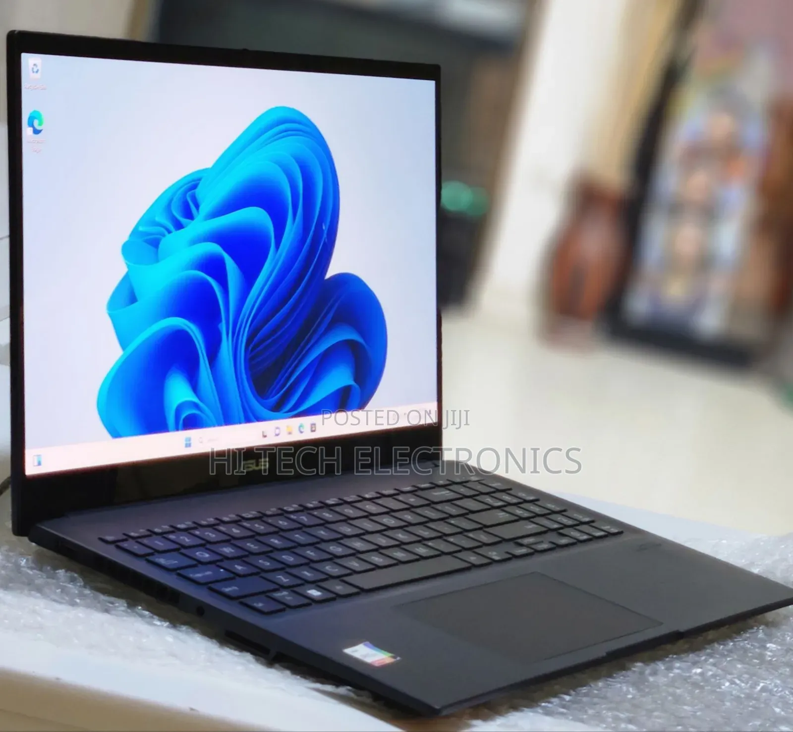 New Laptop Asus VivoBook 15 X505BA 16GB Intel Core I9 SSD 1T