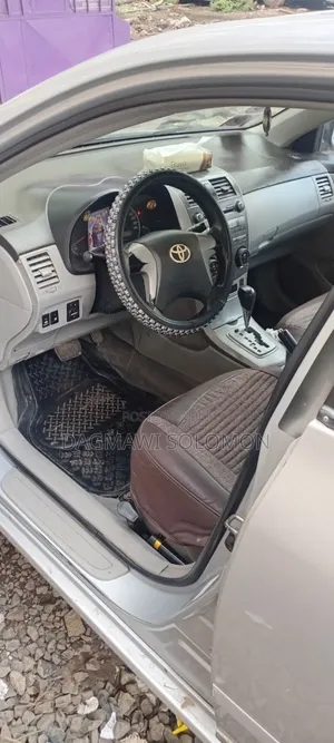 Toyota Corolla S 4dr Sedan (1.8L 4cyl 4A) 2012 Silver