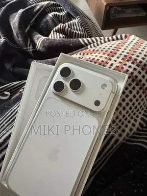 New Apple iPhone 17 Pro 256 GB Silver