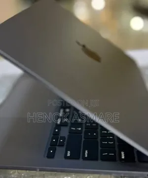 New Laptop Apple MacBook Air 8GB Apple M2 SSD 256GB