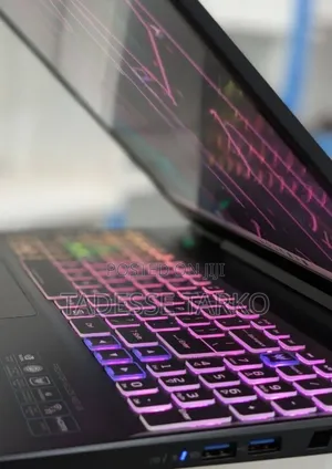 New Laptop Acer Predator Helios 300 16GB Intel Core I9 SSD 1T