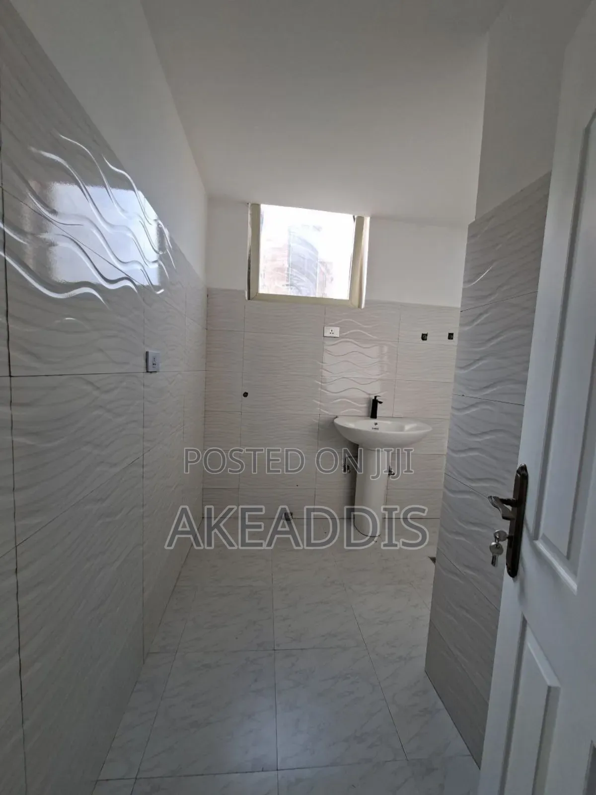 Furnished 2bdrm Condo in Bole Ayat for sale