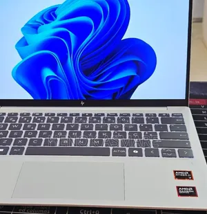 New Laptop HP OmniBook 7 14" 32GB Intel Core I7 SSD 1T