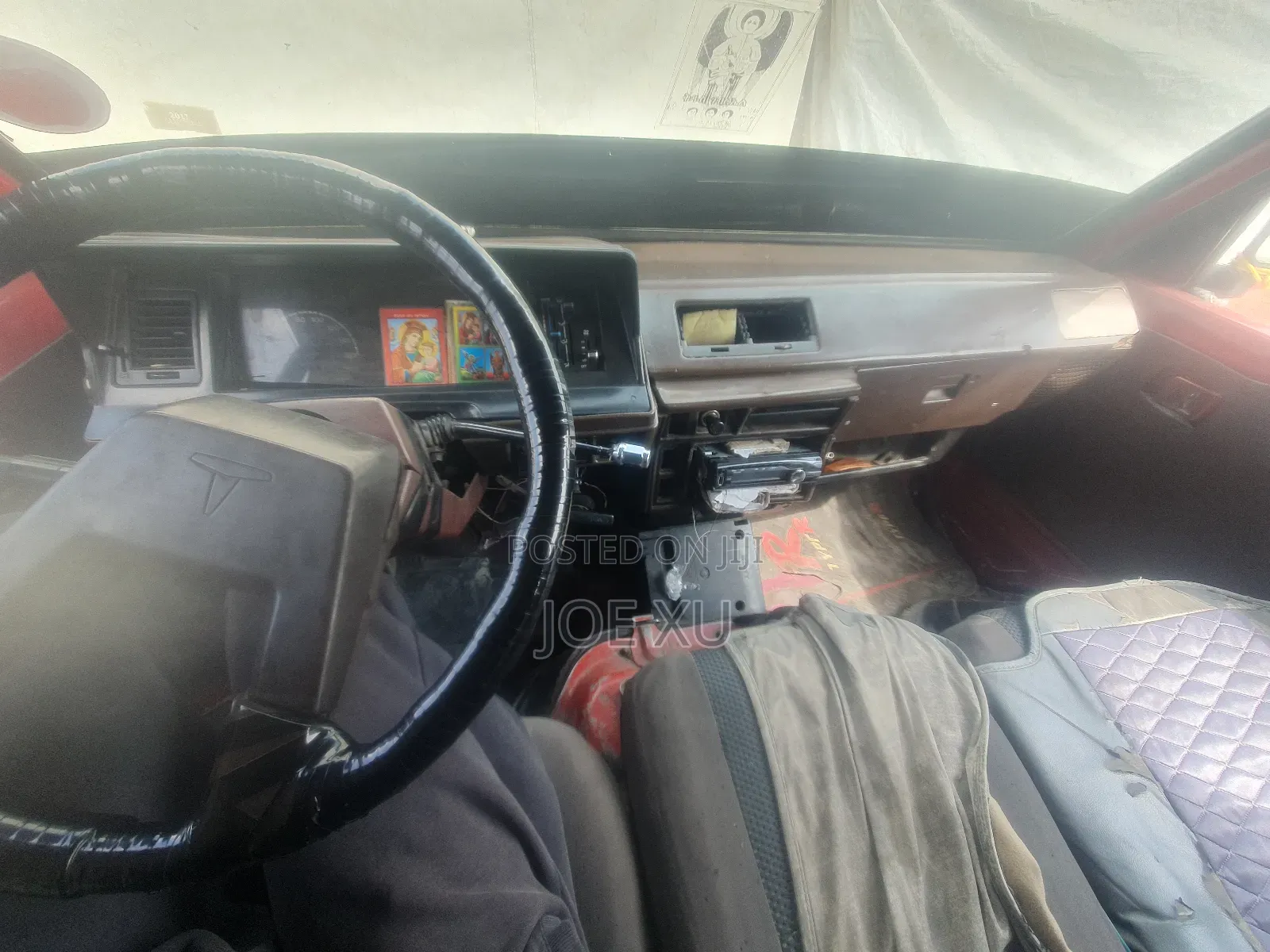 Toyota HiAce 1987 Blue