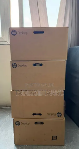 New Laptop HP Dragonfly G1 8GB Intel Core I7 SSD 512GB