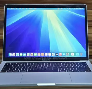 New Laptop Apple MacBook Pro 2019 8GB Intel Core I5 SSD 128GB