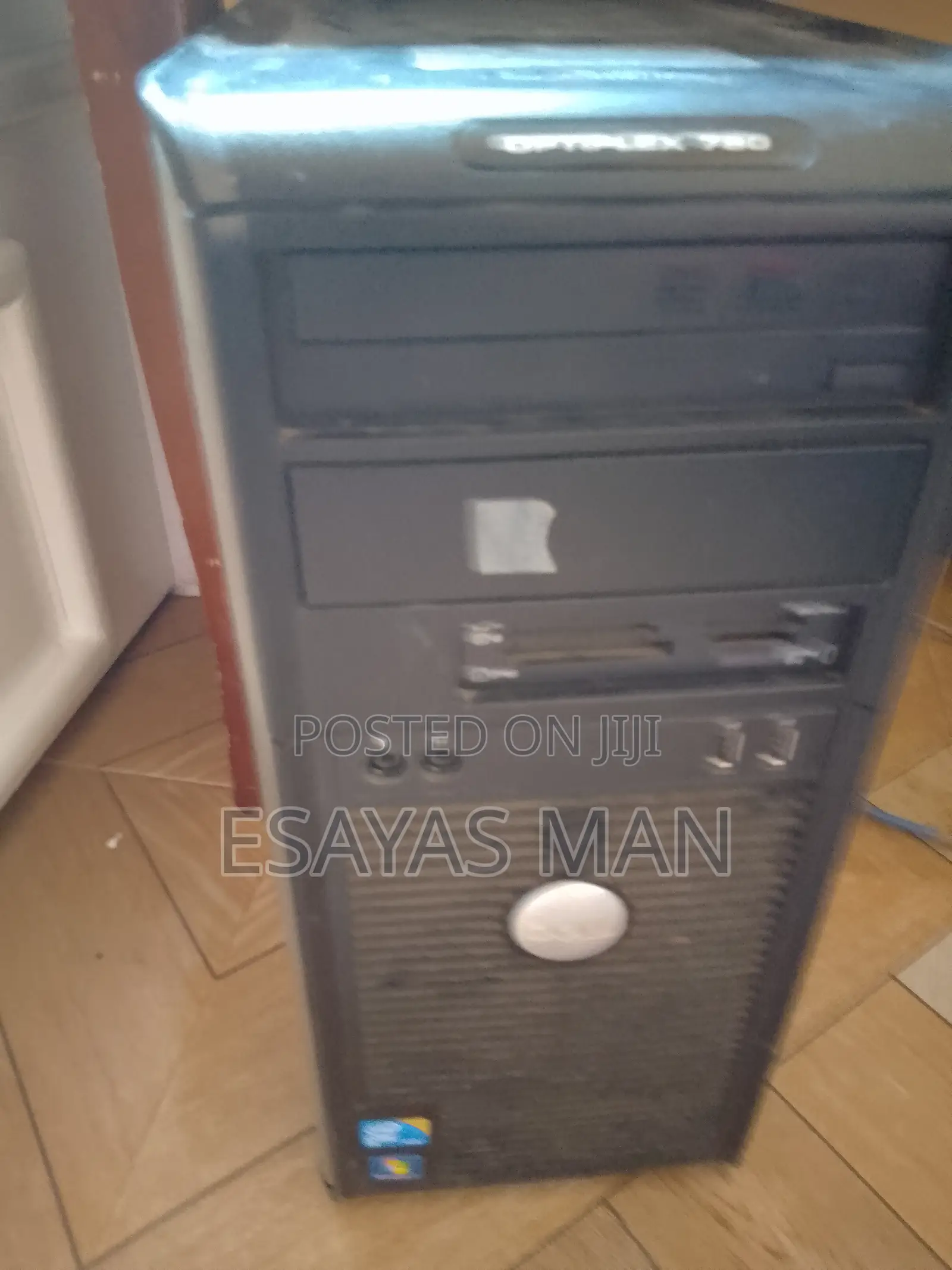 New Laptop Dell XPS 13 16GB Intel Xeon HDD+SSD 256GB