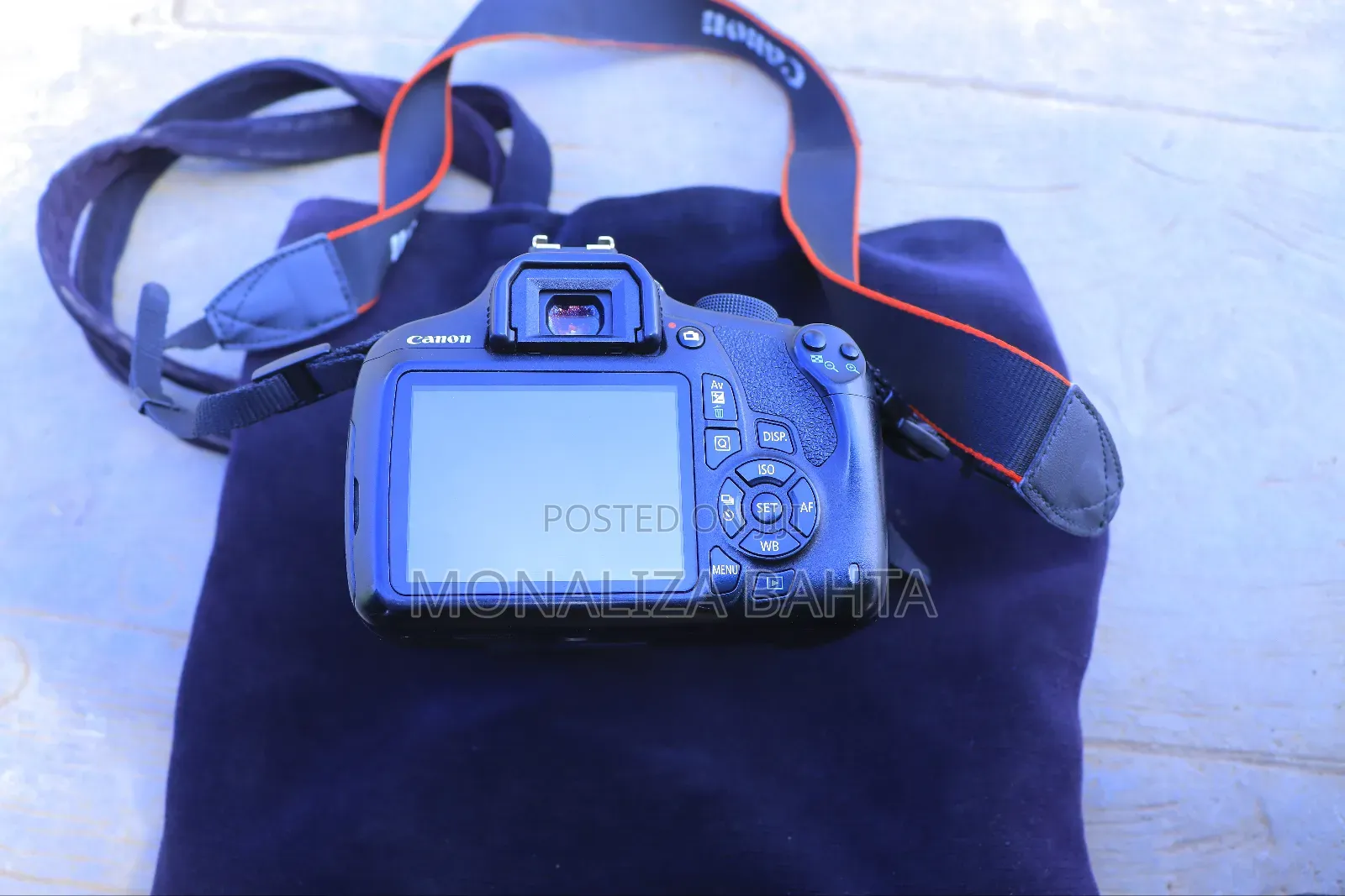 1200d Cannon DSLR Camera