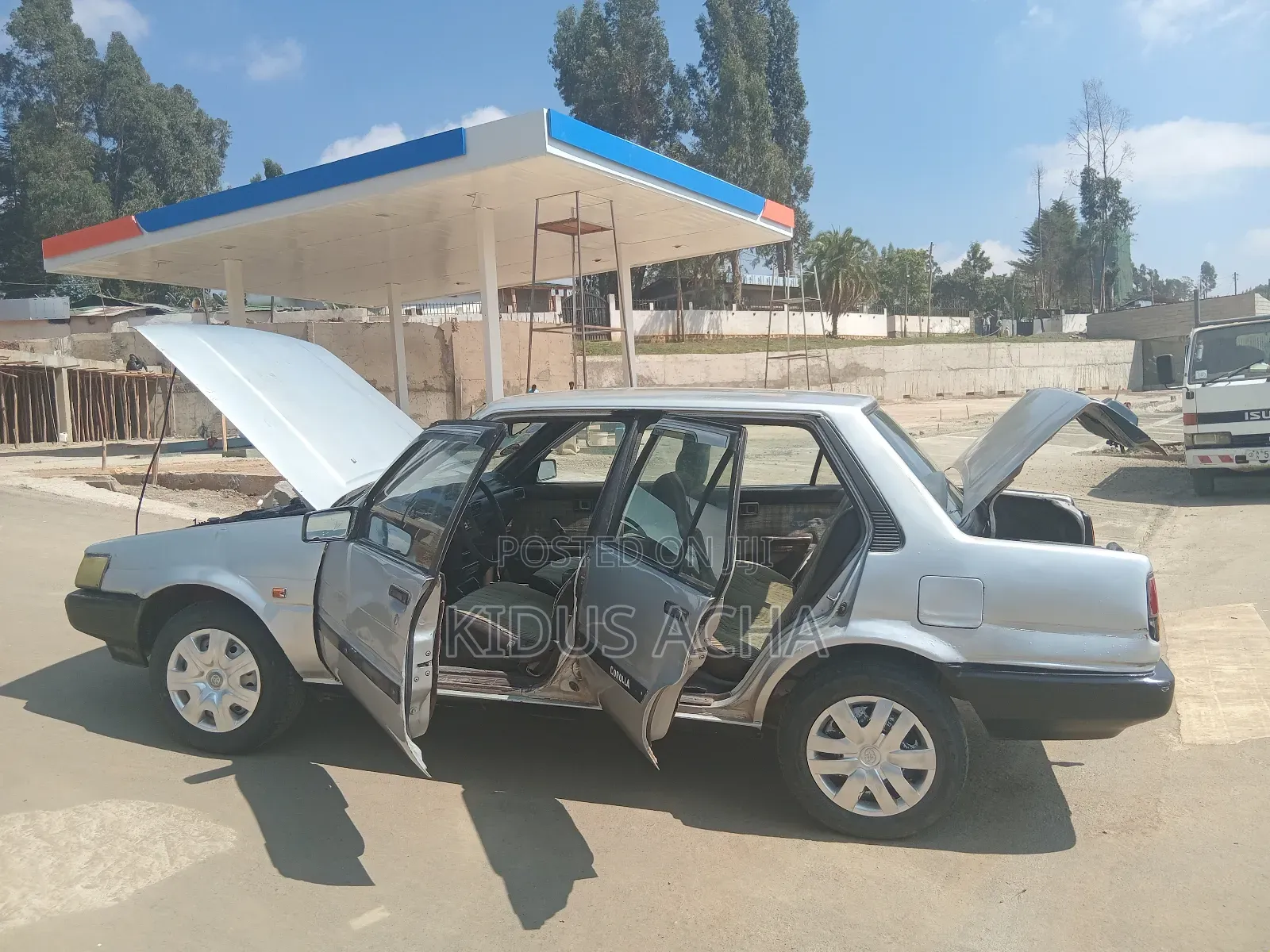 Toyota Corolla 1986 Silver