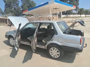 Toyota Corolla 1986 Silver