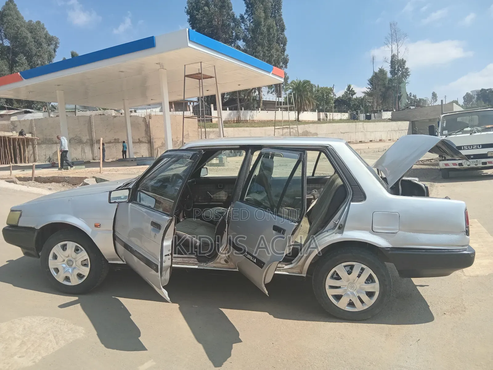 Toyota Corolla 1986 Silver