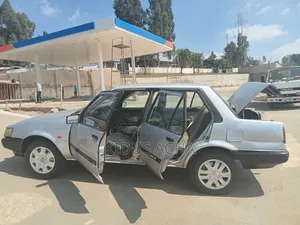 Toyota Corolla 1986 Silver