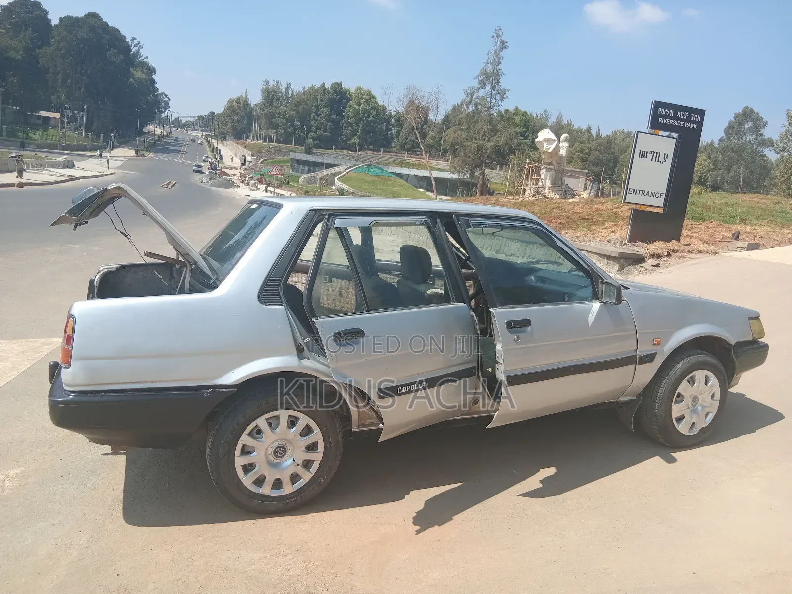 Toyota Corolla 1986 Silver