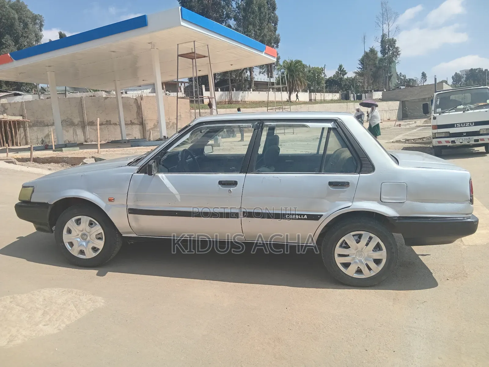 Toyota Corolla 1986 Silver