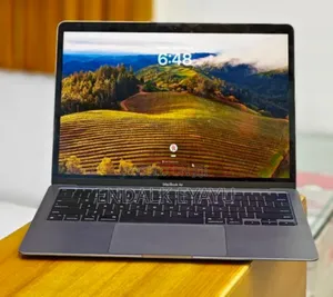 Photo - New Laptop Apple MacBook Air 2020 M1 8GB Apple M1 SSD 256GB