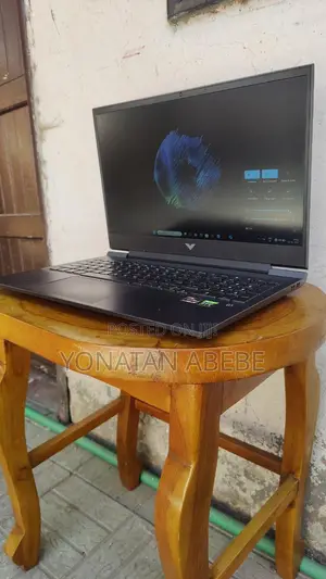 Laptop HP Victus 15 16GB AMD Ryzen 7 SSD 1T