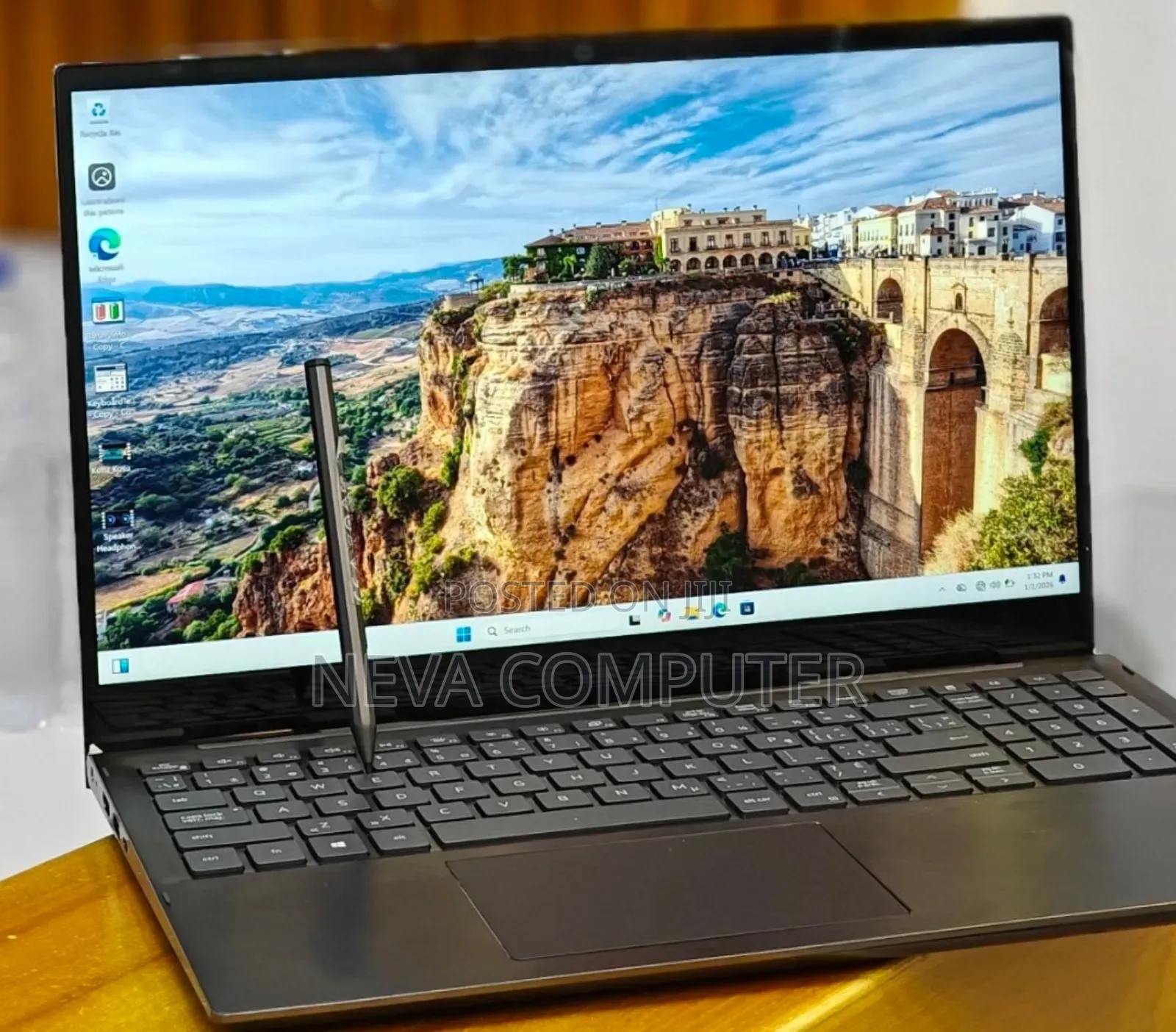 New Laptop Dell Inspiron 17 1750 16GB Intel Core I7 SSD 512GB