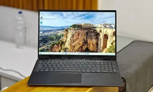 New Laptop Dell Inspiron 15 16GB Intel Core I7 SSD 512GB