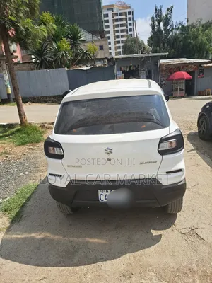 Suzuki S-Presso 2021 White