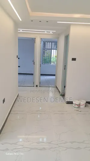 20/80 ኮንደሚኒየም