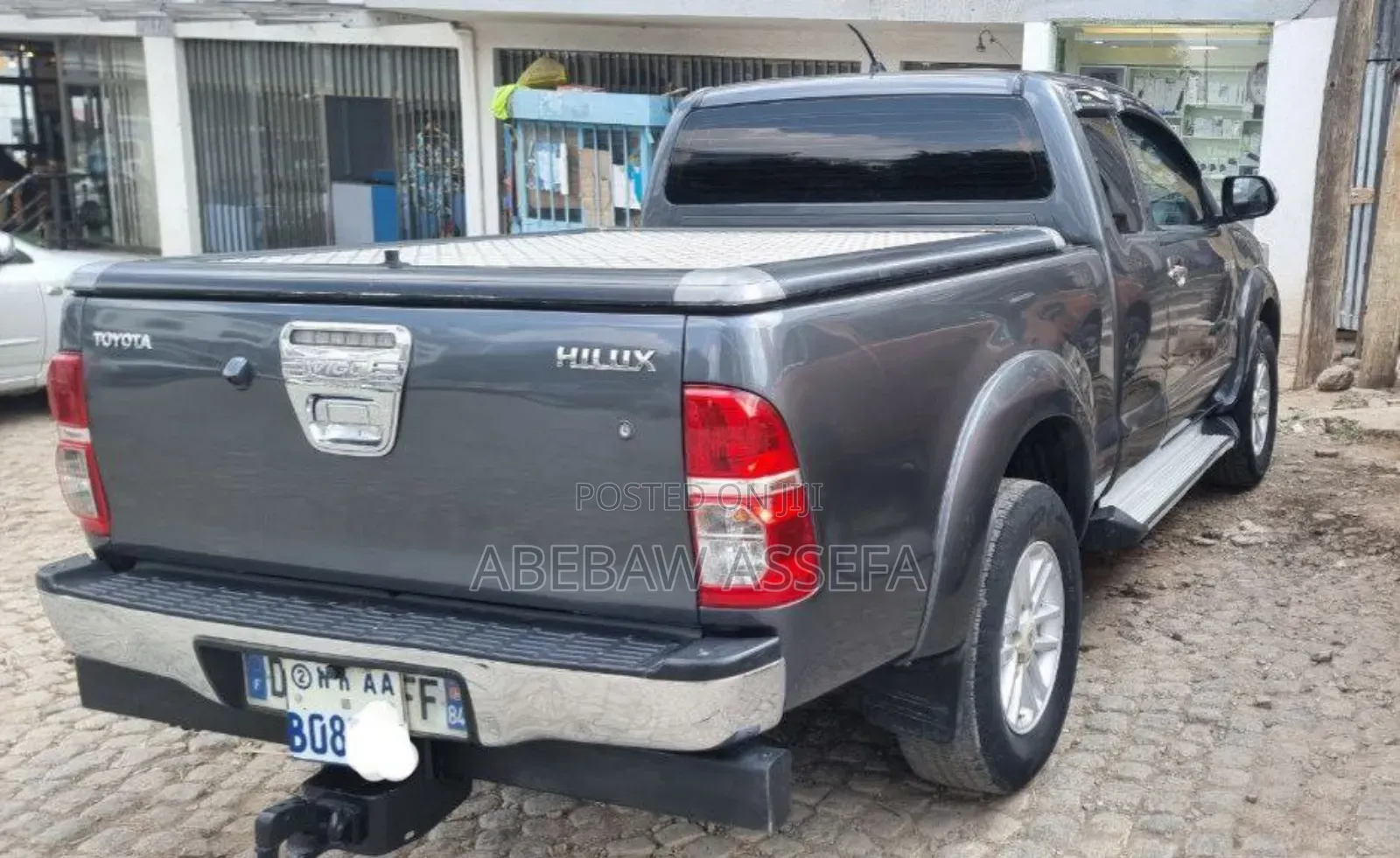Toyota Hilux 2014 Gray