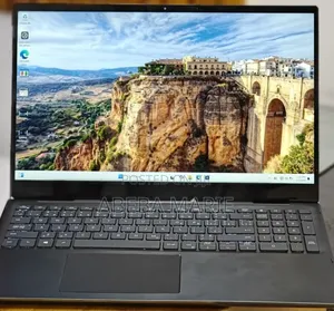 New Laptop Dell Inspiron 15 16GB Intel Core I7 SSD 512GB