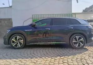 Volkswagen ID.6 2023 Black