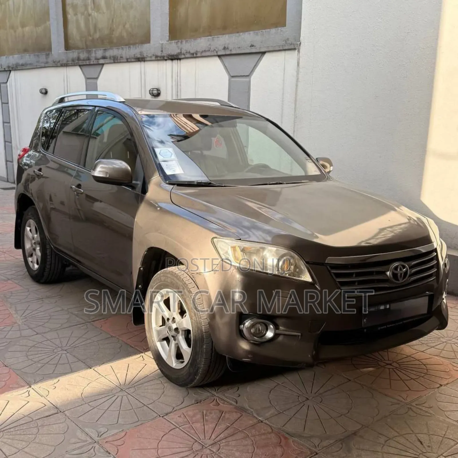 Toyota RAV4 2012 Brown