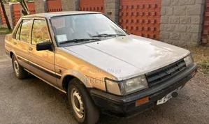 Toyota Corolla 1986 Brown