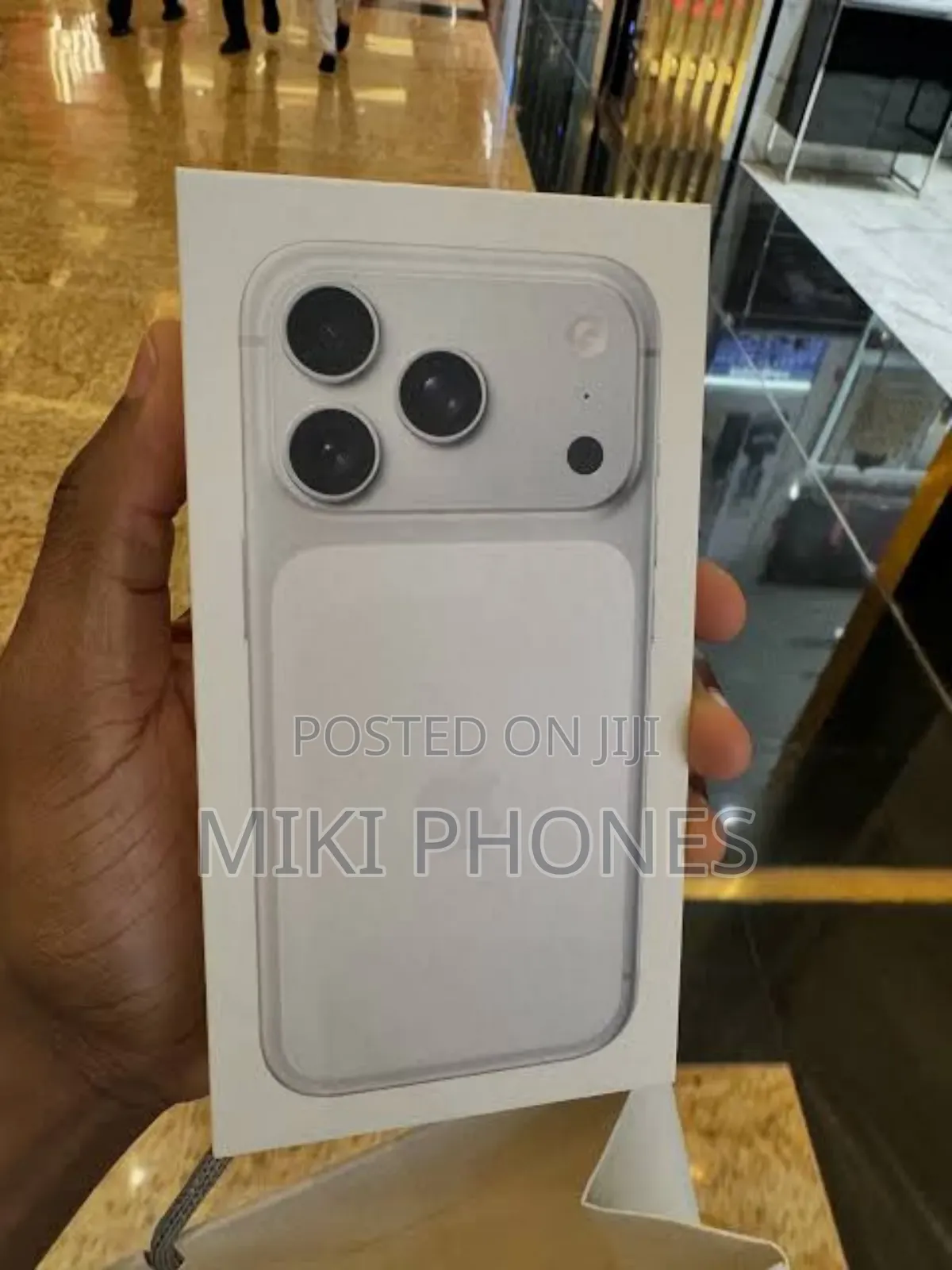 New Apple iPhone 17 Pro 256 GB Silver