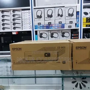 Epson Co-Wo1 Projecter