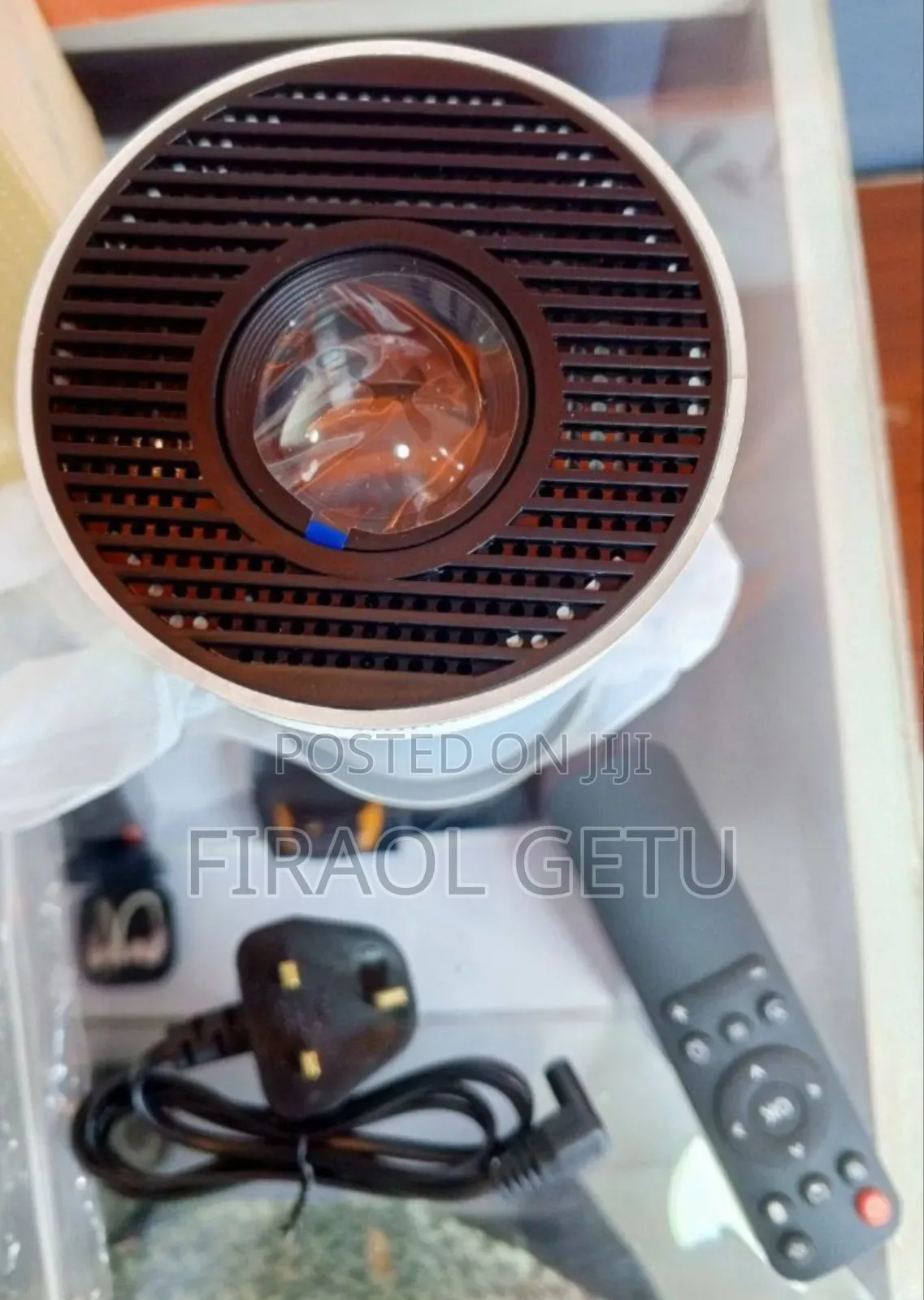 Hy 300 Ultra Hd Projector