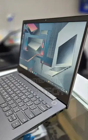 New Laptop Lenovo ThinkBook 15 8GB Intel Core I5 SSD 256GB