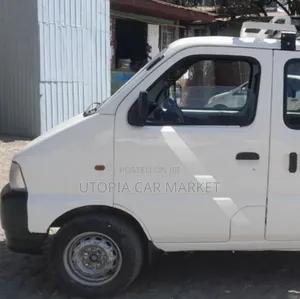 Suzuki Every 2004 White