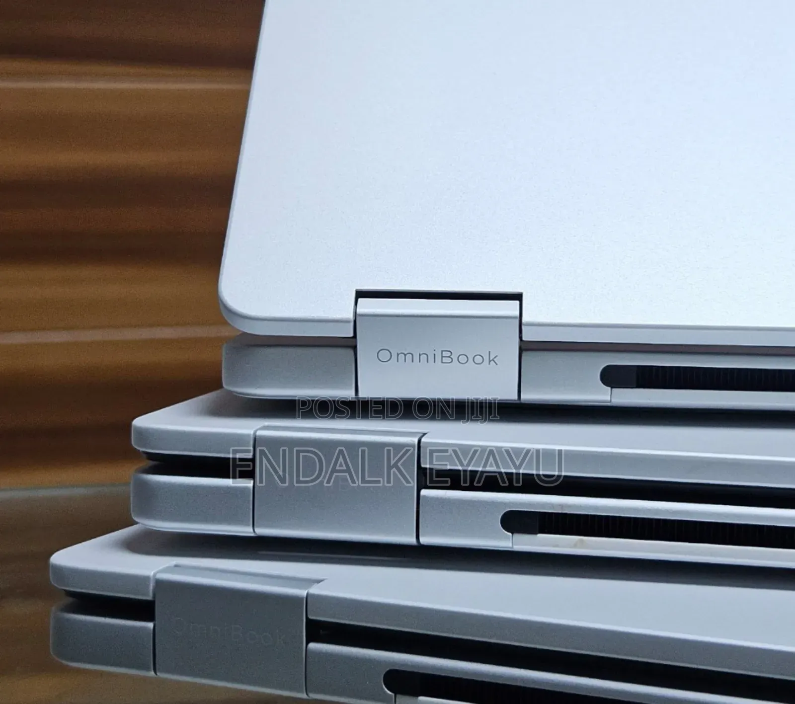 New Laptop HP OmniBook 5 Flip 14-Fp0023dx 8GB Intel Core 5 SSD 512GB