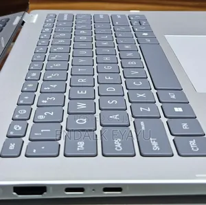 New Laptop HP OmniBook 5 Flip 14-Fp0023dx 8GB Intel Core 5 SSD 512GB