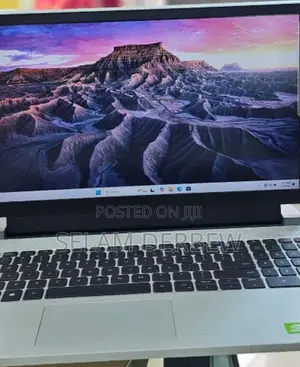New Laptop Dell G15 5511 16GB Intel Core I7 SSD 512GB