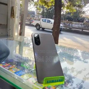 New Samsung Galaxy A17 128 GB Silver