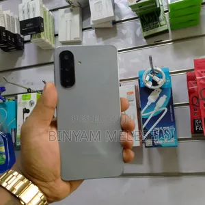 New Samsung Galaxy A17 128 GB Silver