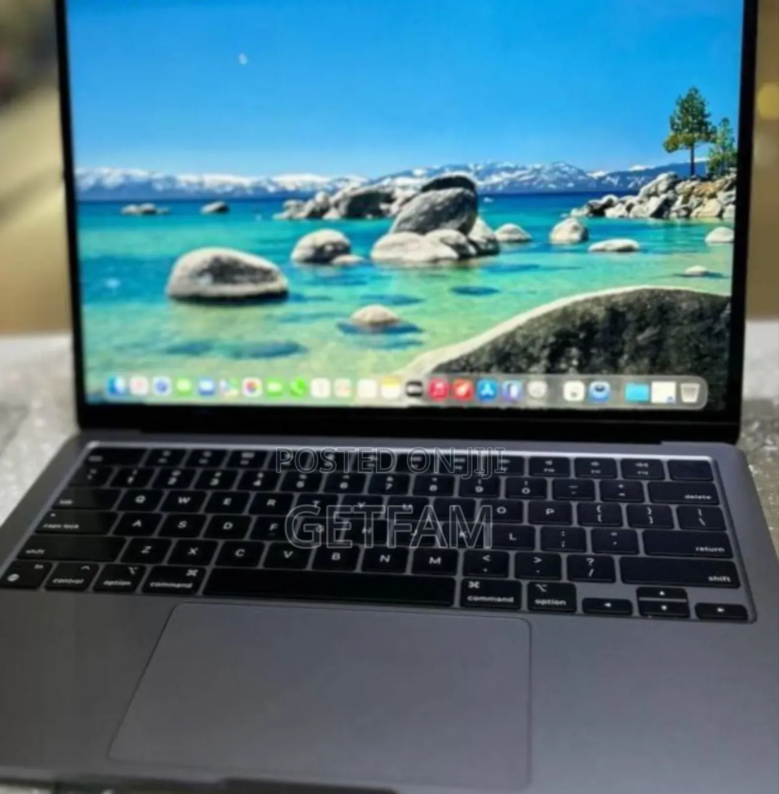 New Laptop Apple MacBook Air 2023 M2 8GB Apple M2 SSD 256GB