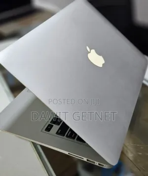 New Laptop Apple MacBook Air 2015 8GB Intel Core I5 SSD 256GB