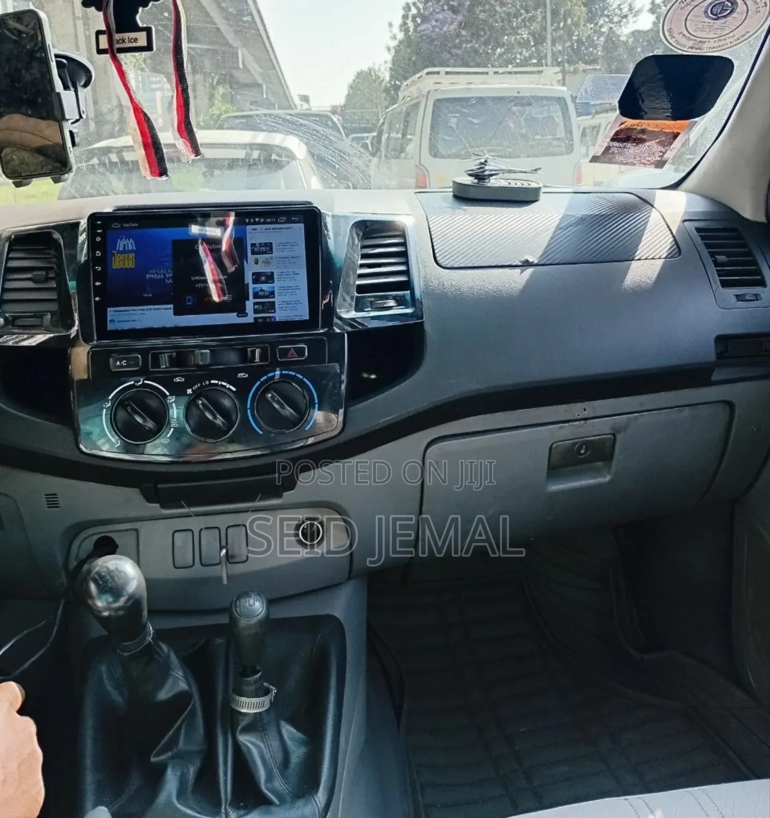 Toyota Hilux 2007 White