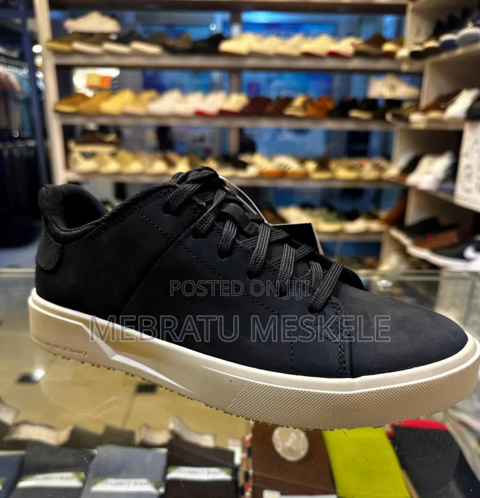 Free አጭር ቀን የሚቆይ ቅናሽ